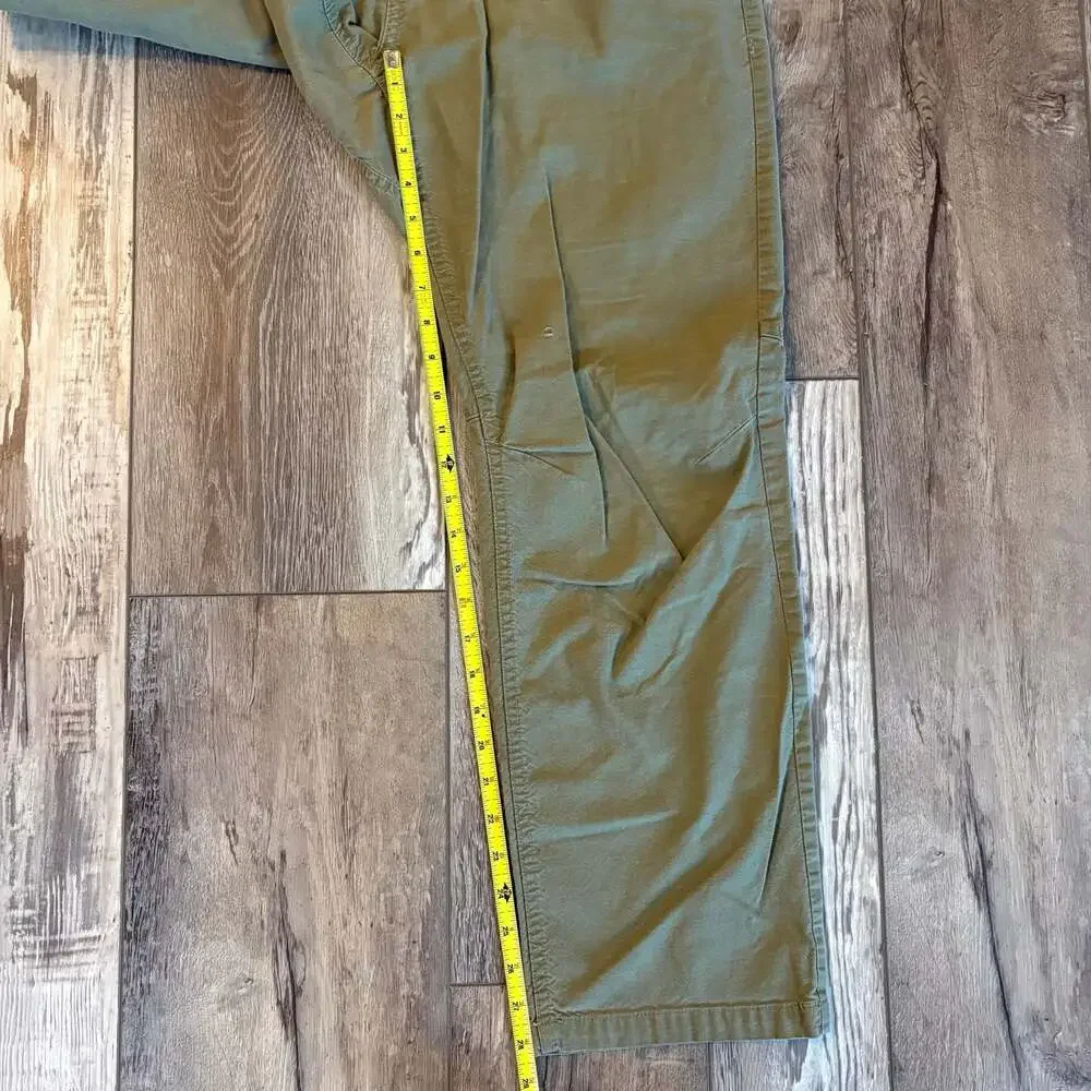 The North Face Five-Pocket Olive Technical Hiking Pants Mens 34 Short
